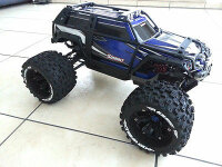 Traxxas Summit Louise Reifen+Felgen 1:8 MonsterTruck-Uphill 17mm  Räder